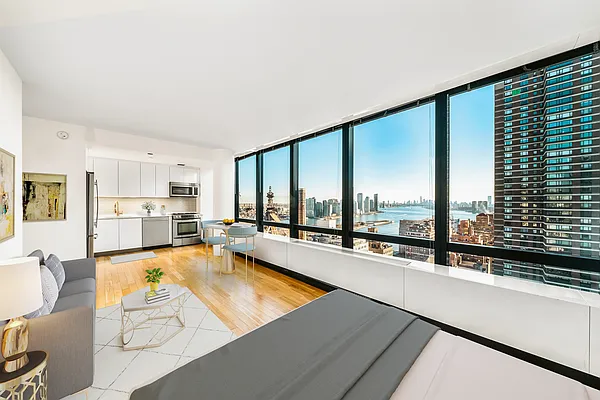 Rented by Vector New York, LLC | media 14