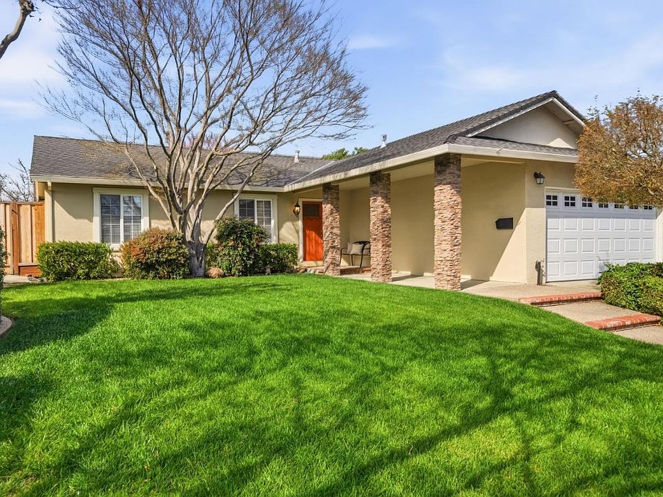 1st image of 515 Cashew Ct