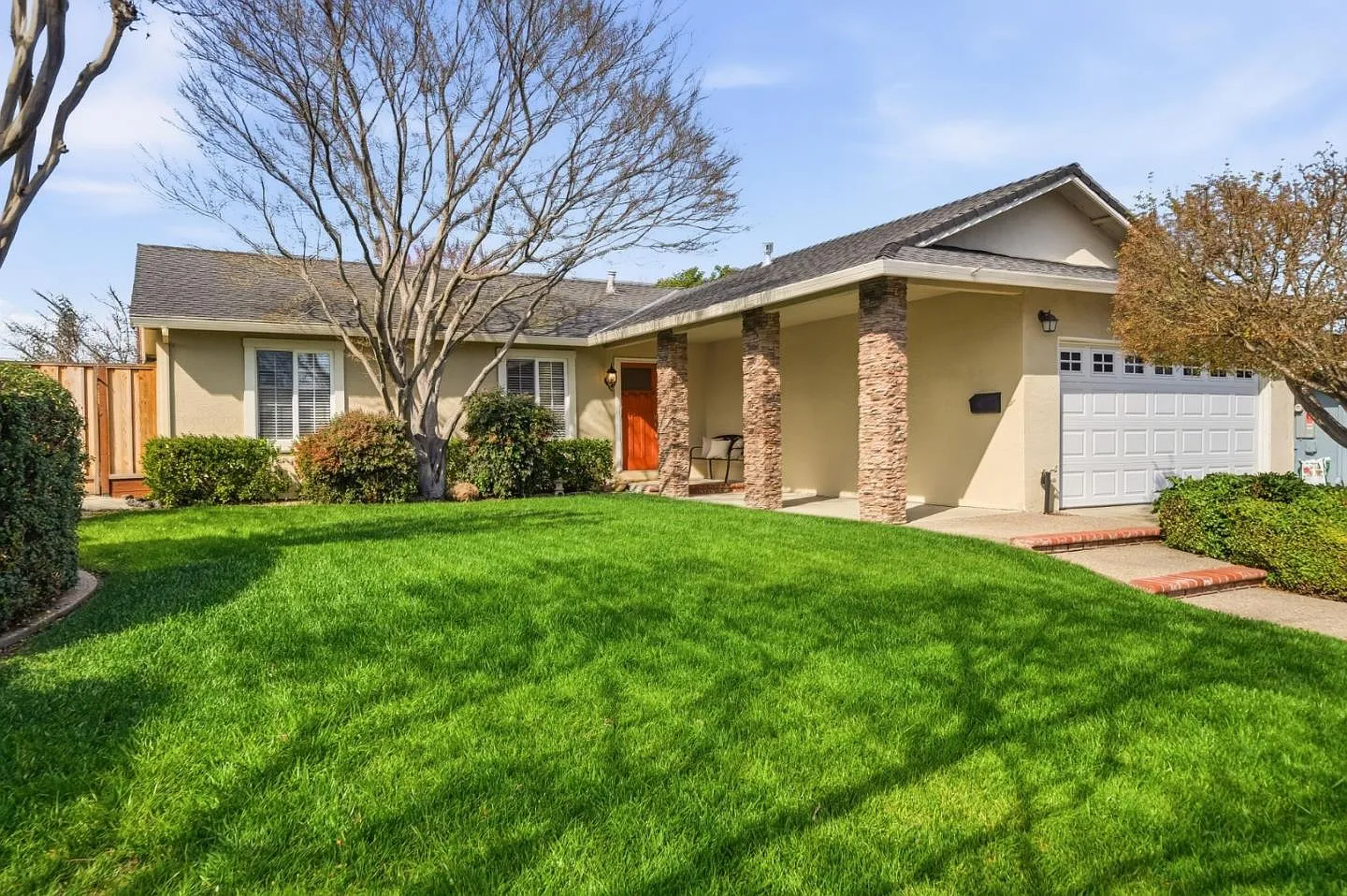 515 Cashew Ct photo 1