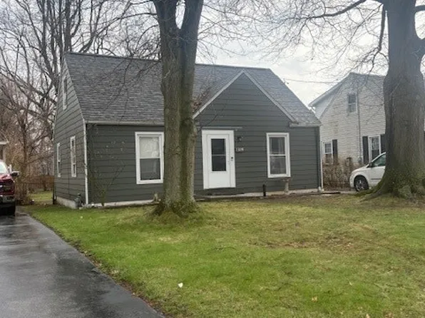 1319 Grant Ave, Erie, PA 16505