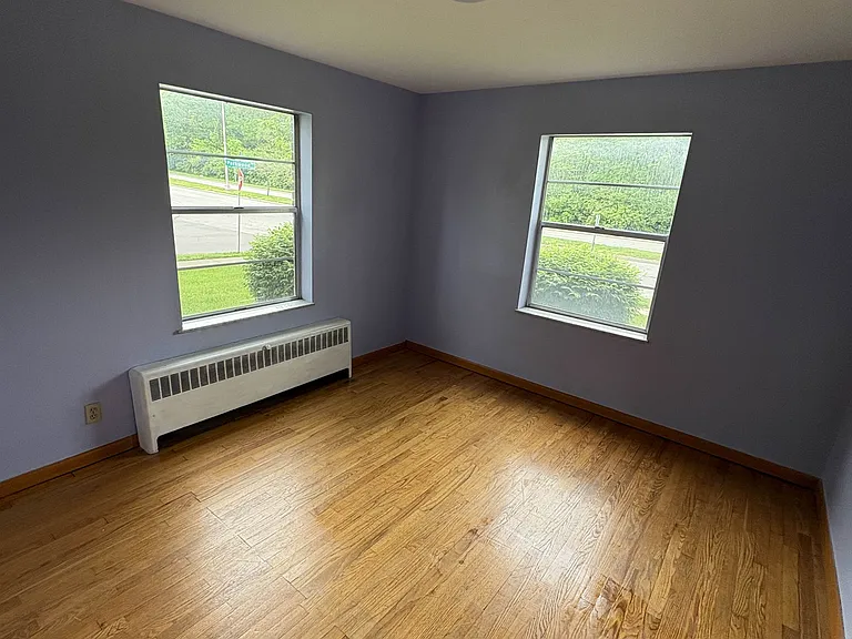 2421 Riverside Dr #2 — Photo 12