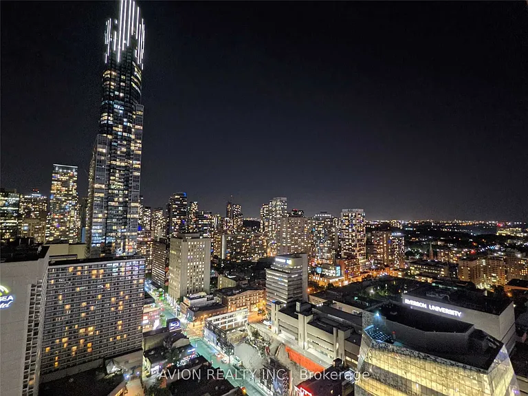 20 Edward St #2815 — Photo 7