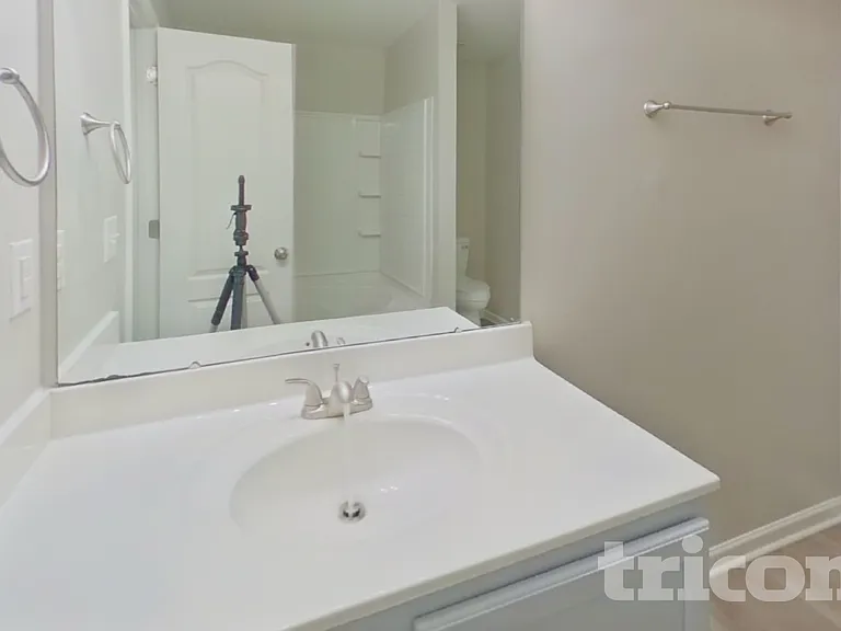528 Gentle Breeze Ln — Photo 10