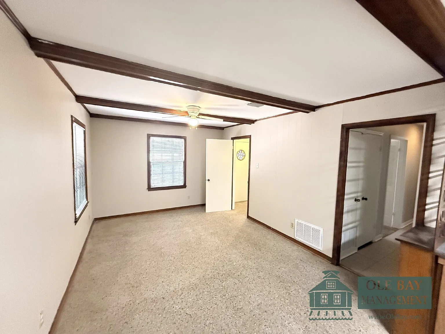 3 bed, 1.5 bath, $1,275 — Photo 3