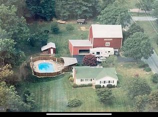 8600 Chestnut Grove Rd, Frederick, MD 21701