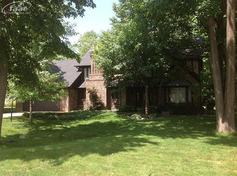 2nd image of 1492 Kings Pointe Rd
