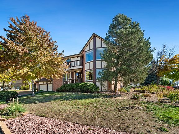 3rd image of 7404 Queen Cir