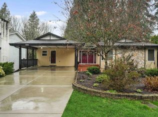 3887 Robin Pl, Pt Coquitlam, BC V3B 4Y6