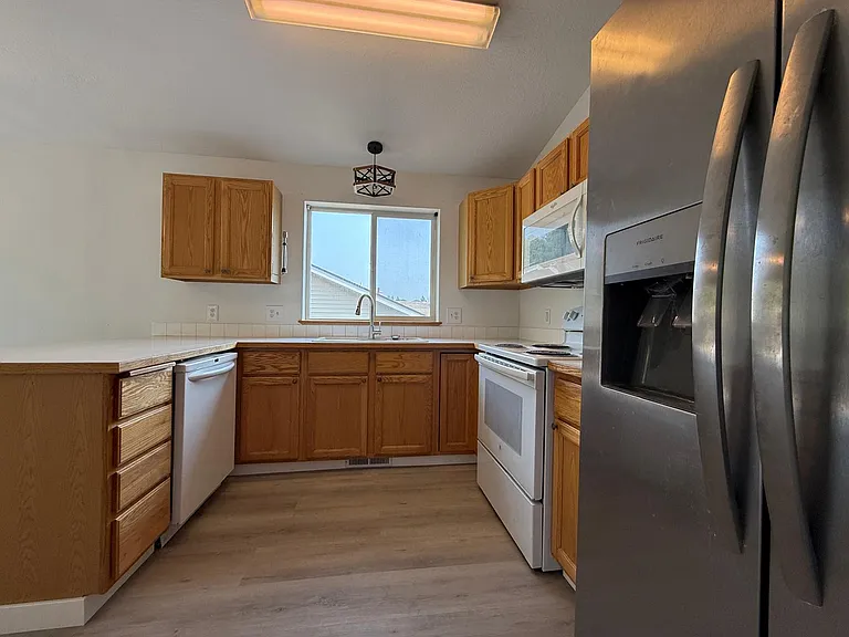 7915 E Woodland Park Dr — Photo 6