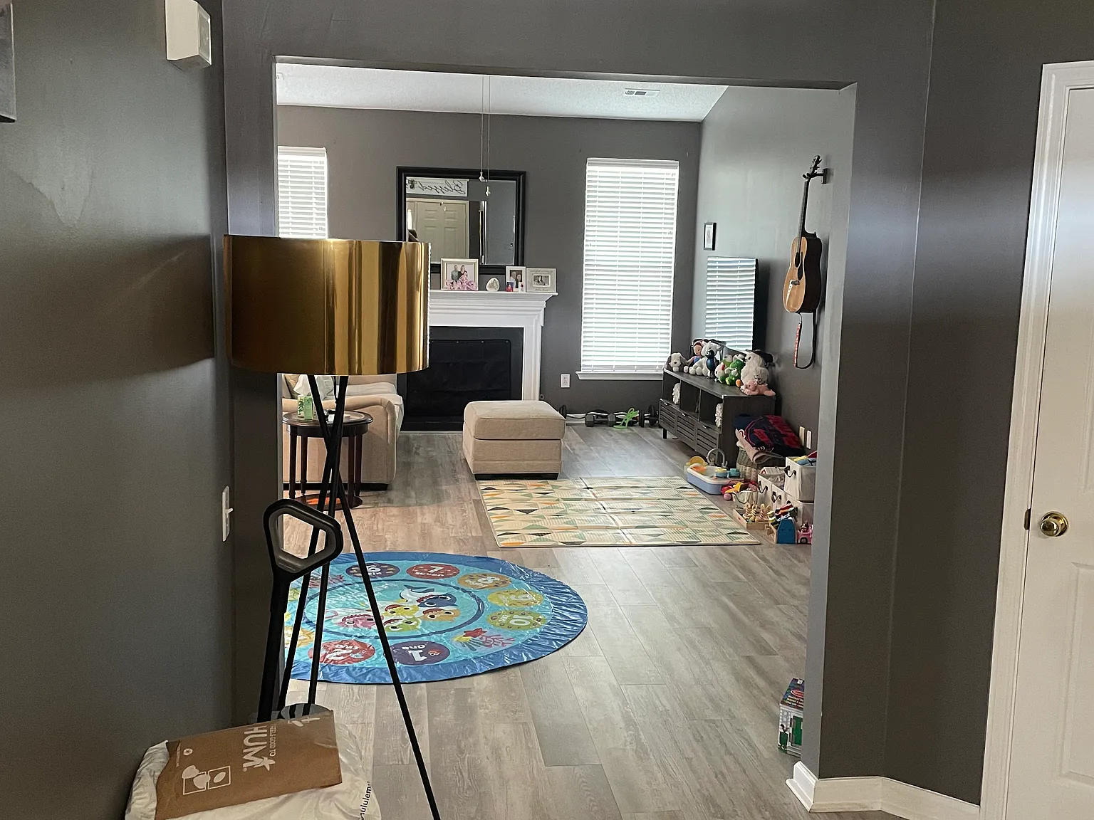 3 bed, 1584 sqft, $2,100 — Photo 3