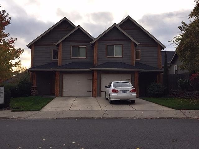 2nd image of 2202 NW North Hill Dr