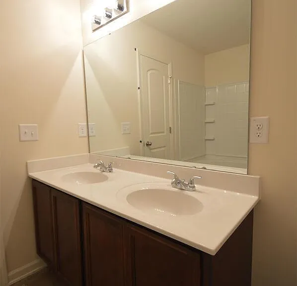 635 Minnestott Way #1 — Photo 18