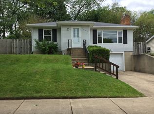 1443 Escott Ave NW, Grand Rapids, MI 49504