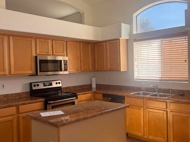 3580 W Chama Rd — Photo 4