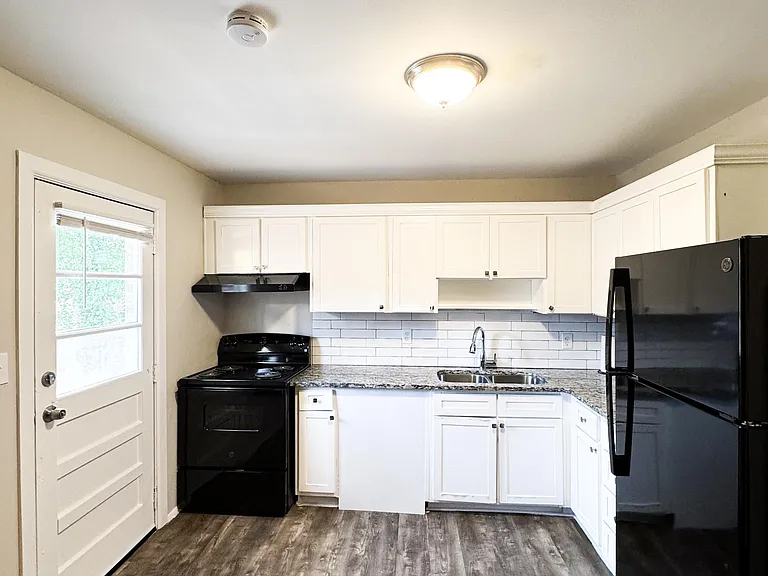 Heatherwood Ln — Photo 6