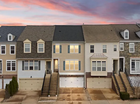 18168 Mill House Sq, Leesburg, VA 20176