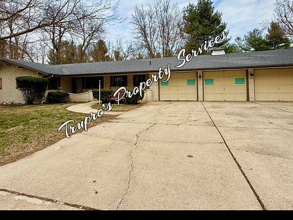 2nd image of 2715 E Shawnee Rd