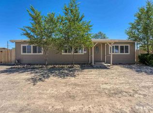 2570 Winnemucca St, Silver Springs, NV