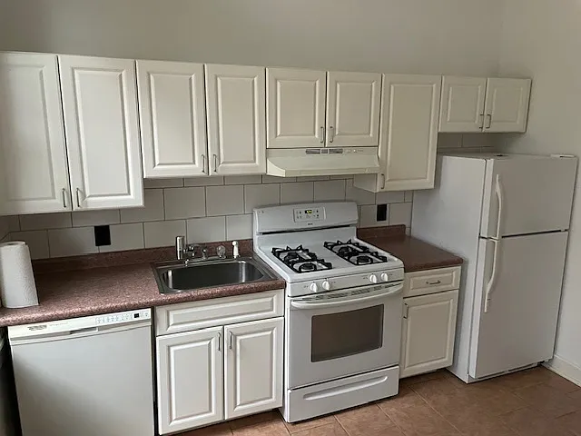 1565 New Scotland Rd #109 — Photo 3