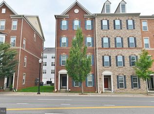 9581 Center St, Manassas, VA 20110