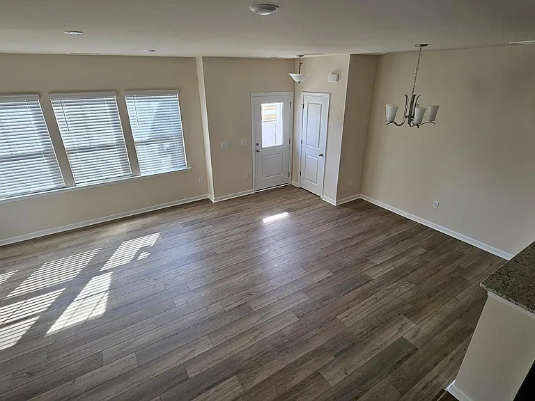 316 Parker Station Ave #316 — Photo 3