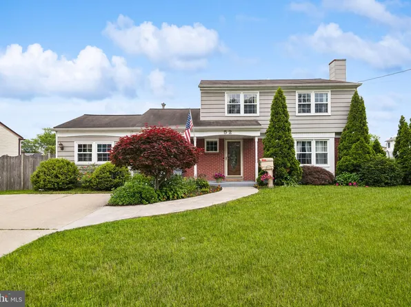 52 Marlborough Ave, Marlton, NJ 08053