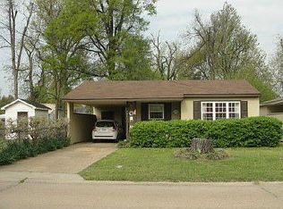 701 N Jackson St, Kennett, MO 63857