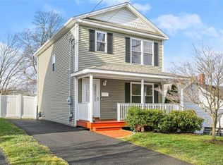 67 Wade Ter, Bridgeport, CT 06604