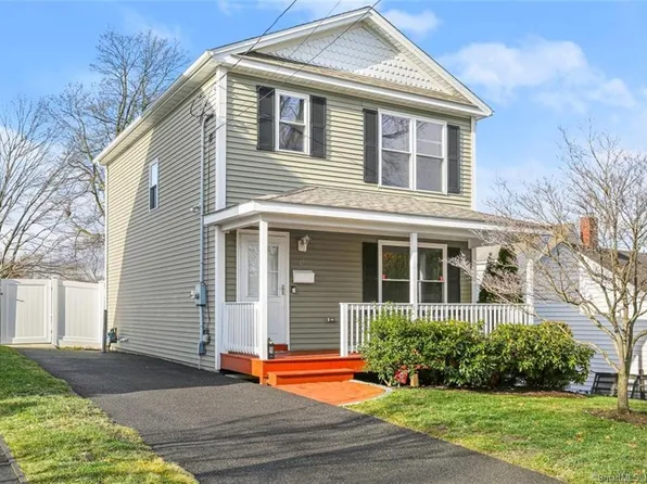 67 Wade Terrace, Bridgeport, CT 06604