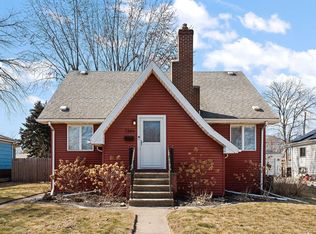 7344 Woodmar Ave, Hammond, IN 46323