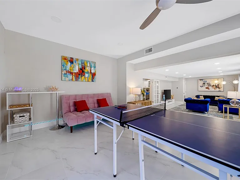 241 Oceanic Ave — Photo 14