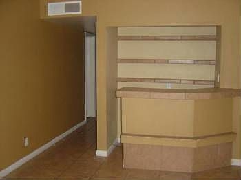 2nd image of 501 N Apache Dr