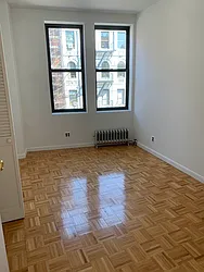 Rented by M.Grossman R.E. Management