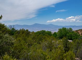 7 Rancho De Ortiz, Santa Fe, NM 87506