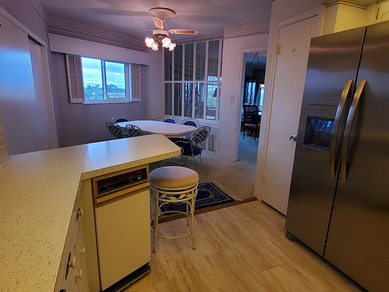 Kitchen and breakfast room