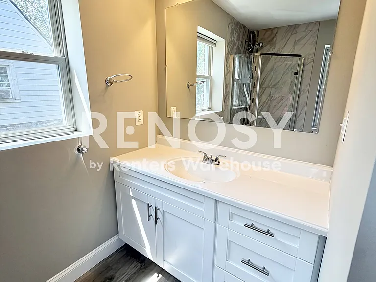 601 Warwick Rd — Photo 27