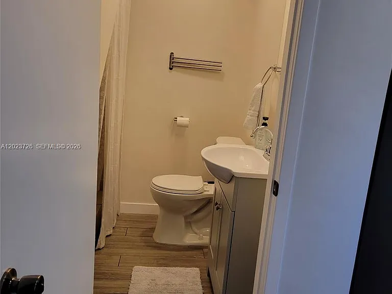5866 SW 60th St #3 — Photo 5