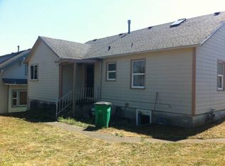 8749 SE Henderson St, Portland, OR