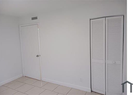 5th image of 4316 E Citrus Cir APT 2