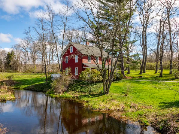 62 Brush Hill Rd, Litchfield, CT 06759