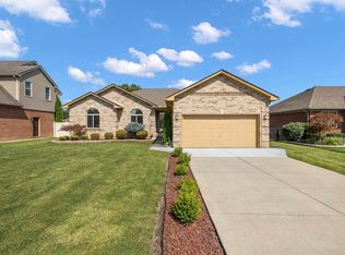 53386 Crawford Dr, Chesterfield, MI