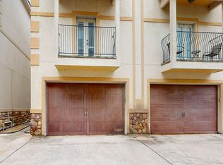 2540 Prospect St #B, Houston, TX 77004