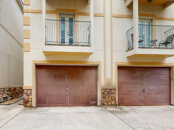 2540 Prospect St #B, Houston, TX 77004