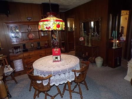 3rd image of 1524 Richmond Dr