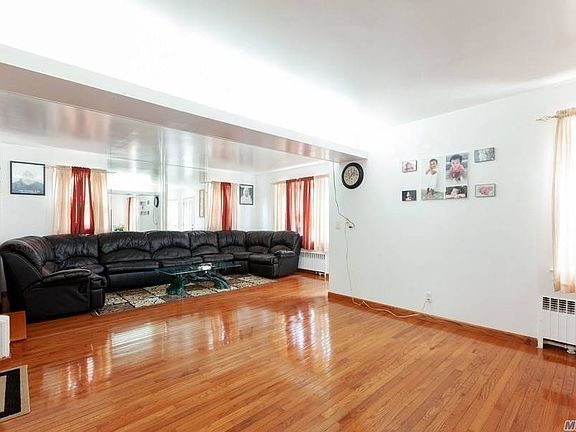 3rd image of 82-06 256th St