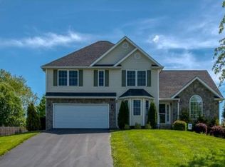 306 Charlton Ct, Bristol, TN 37618