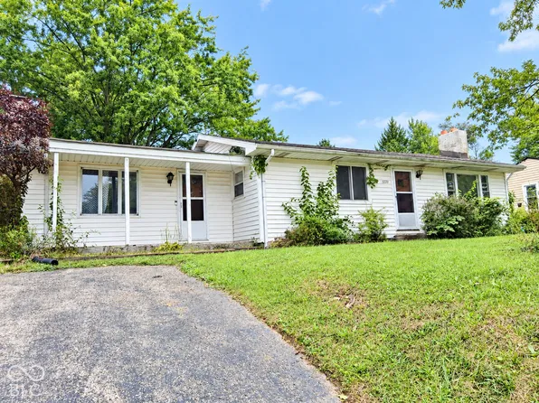 3226 S Memorial Dr, New Castle, IN 47362