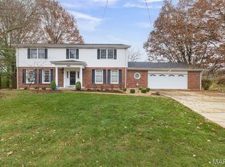 14806 Woodroyal Ct, Chesterfield, MO 63017