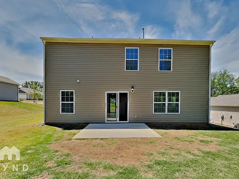 2331 Meadow Stream Dr — Photo 17