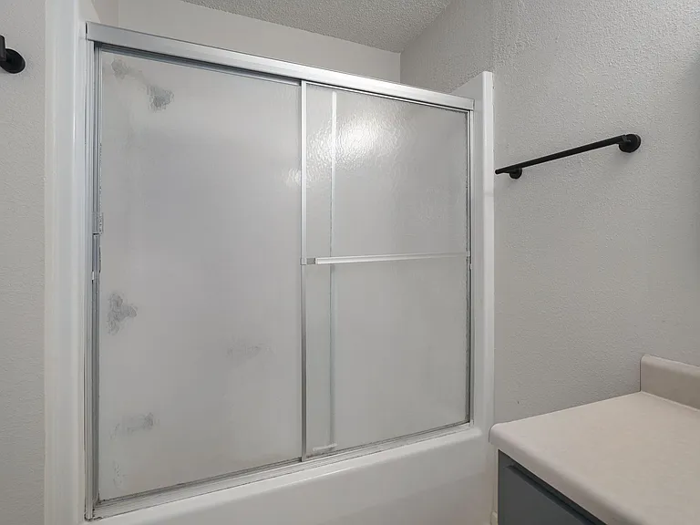 108 N Market St #1 — Photo 14